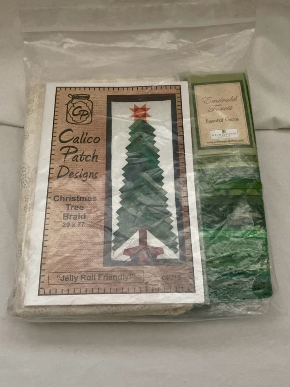 Christmas Tree Braid Quilt Kit - Green